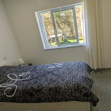 Room Solo - Villa Ribeiro On Way To Santiago With Secure Bike Garage - Esposende Εσποσέντε