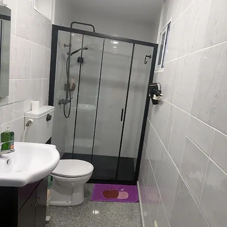 Room Solo - Villa Ribeiro On Way To Santiago With Secure Bike Garage - Esposende Εσποσέντε