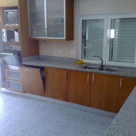 Homestay Ribeiro Pilgrims Way To Santiago Bike A Garage For Marinhas Esposende