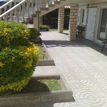 Homestay Ribeiro Pilgrims Way To Santiago Bike A Garage For Marinhas *