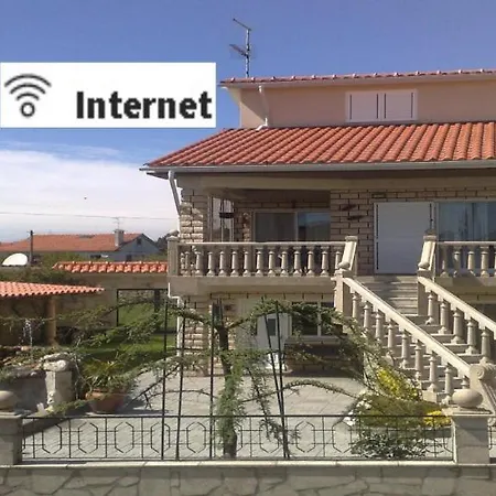 Ribeiro Pilgrims Way To Santiago Bike A Garage For Marinhas Homestay