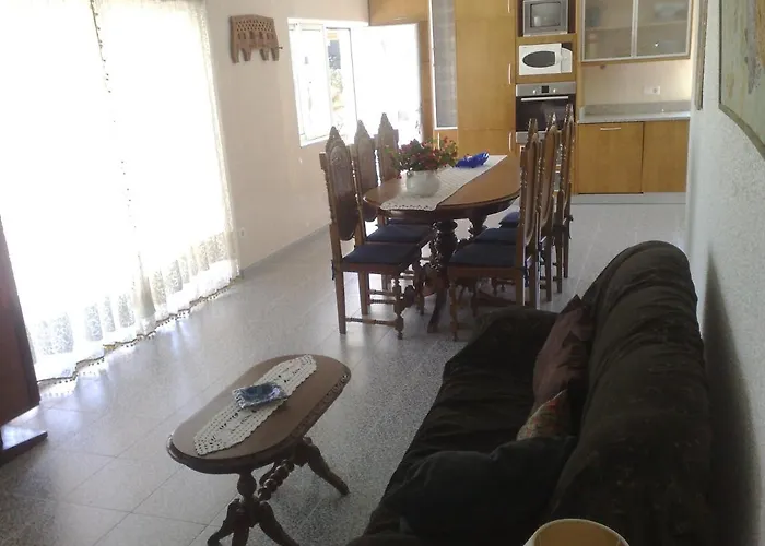 Accommodatie bij particulieren Ribeiro Pilgrims Way To Santiago Bike A Garage For Marinhas *